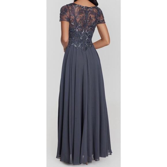 NWT Xscape Embellished Chiffon Beaded Top Maxi Dress Women's Gray Size 8 - Picture 1 of 8